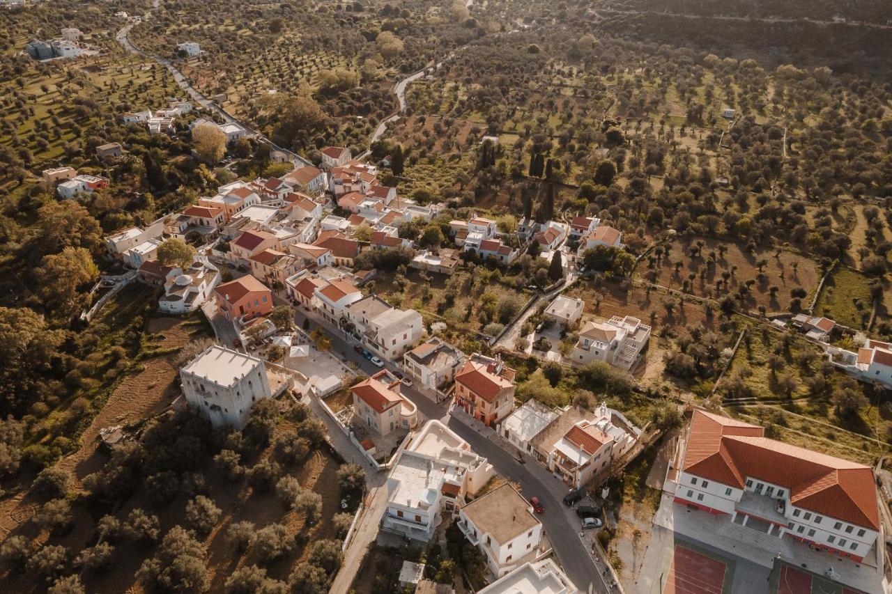Cozy & Peaceful Apartment In Chalki Khalkíon المظهر الخارجي الصورة