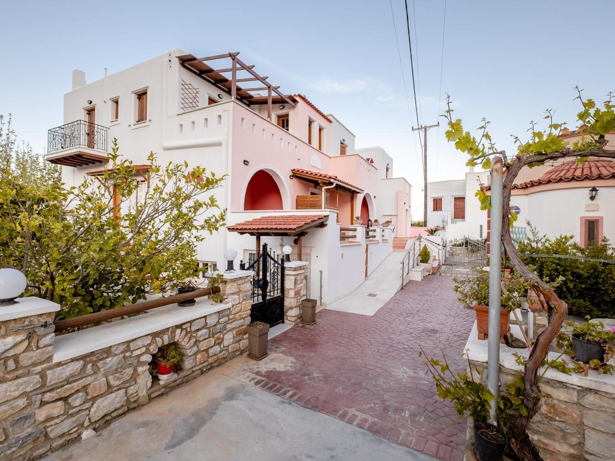 Cozy & Peaceful Apartment In Chalki Khalkíon المظهر الخارجي الصورة